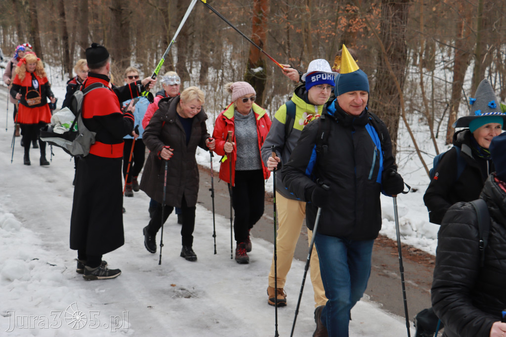 Fotorelacja: Karnawałowy Marsz Nordic Walking w Zawierciu