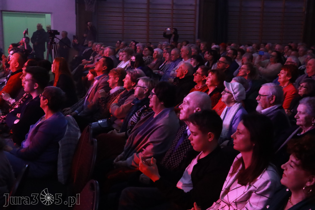 Fotorelacja II: Koncert Karnawałowy w Łazach - CO MI W DUSZY GRA