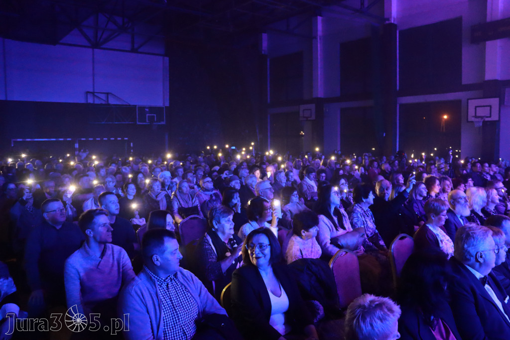 Fotorelacja II: Koncert Karnawałowy w Łazach - CO MI W DUSZY GRA