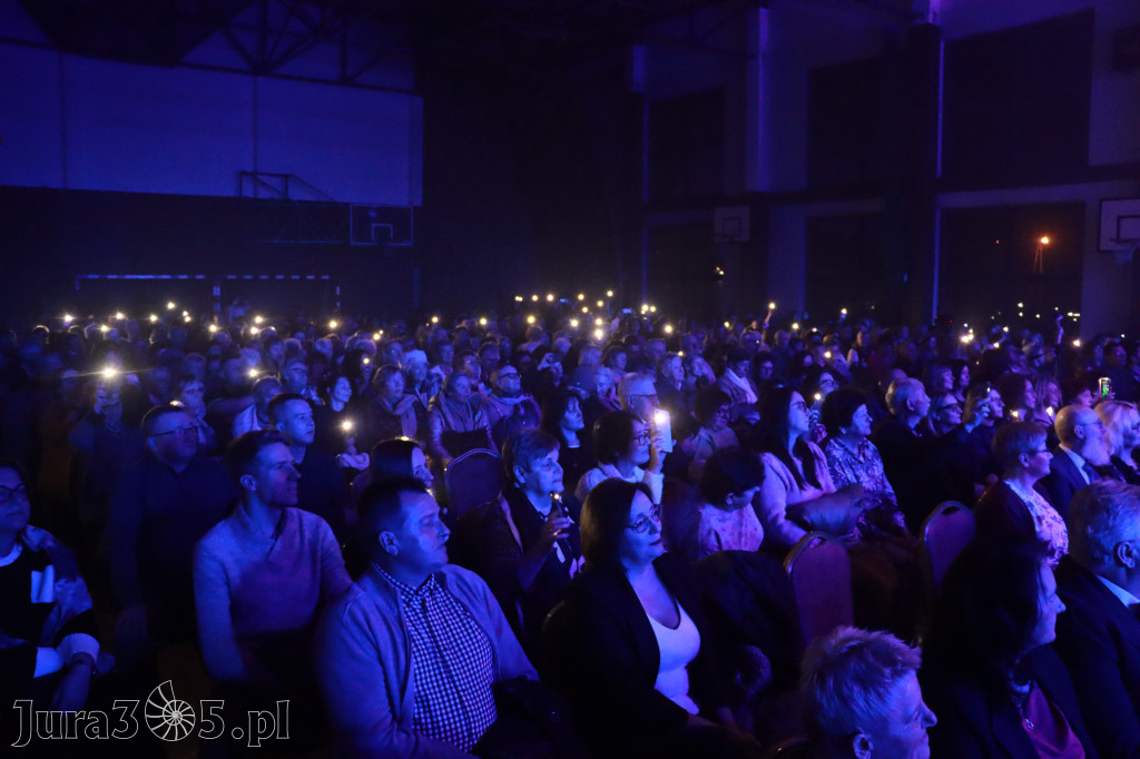 Fotorelacja II: Koncert Karnawałowy w Łazach - CO MI W DUSZY GRA