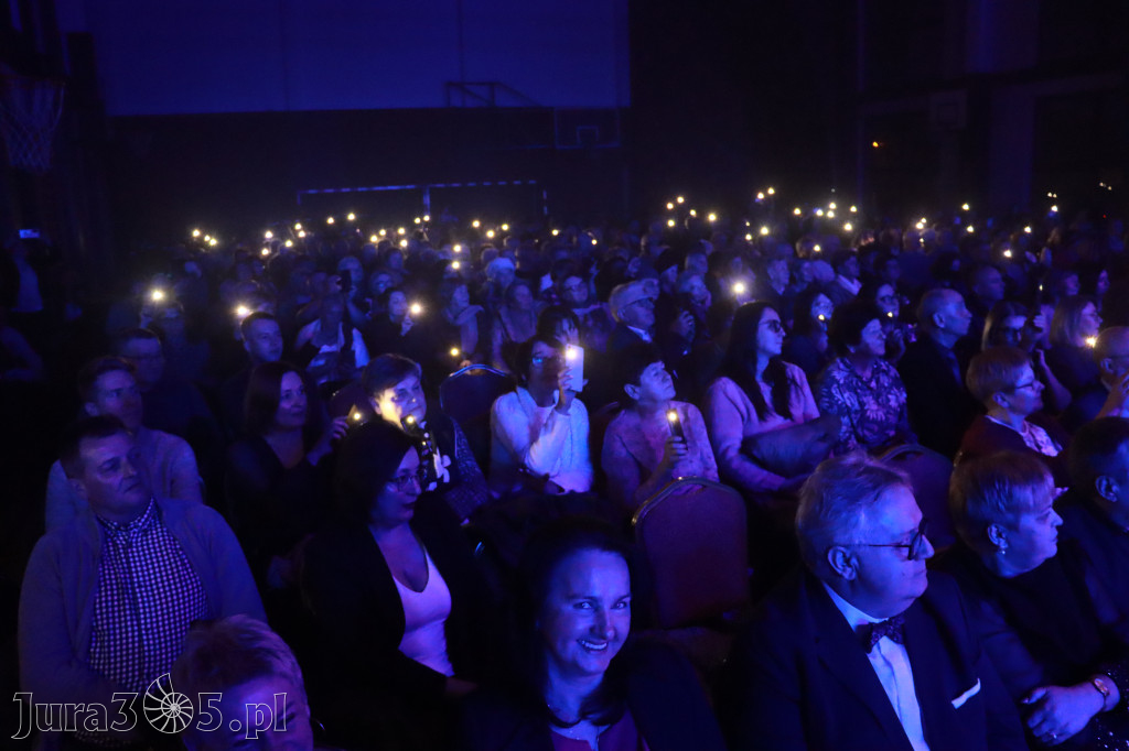 Fotorelacja II: Koncert Karnawałowy w Łazach - CO MI W DUSZY GRA