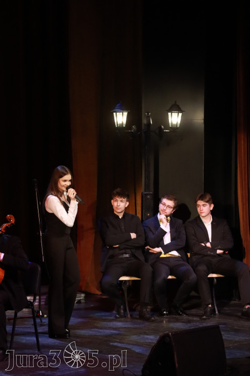 Fotorelacja: Walentynkowo-Musicalowy zawrót głowy w MOK Zawiercie.