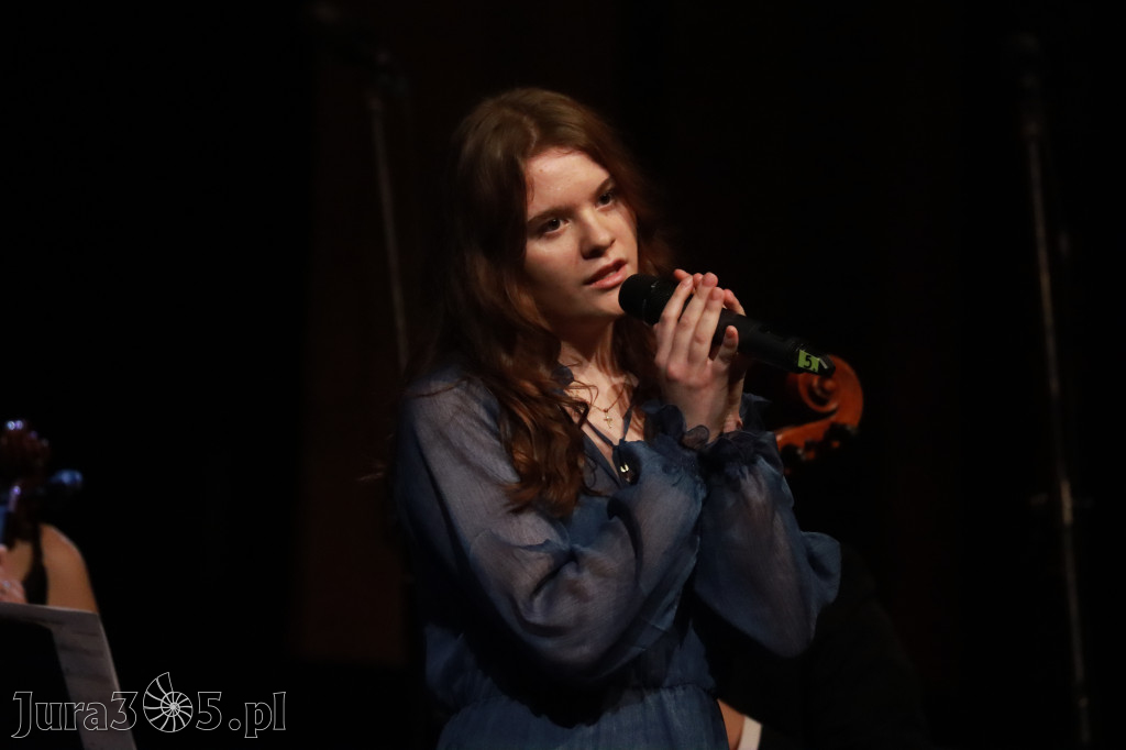Fotorelacja: Walentynkowo-Musicalowy zawrót głowy w MOK Zawiercie.