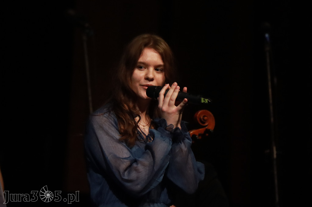 Fotorelacja: Walentynkowo-Musicalowy zawrót głowy w MOK Zawiercie.