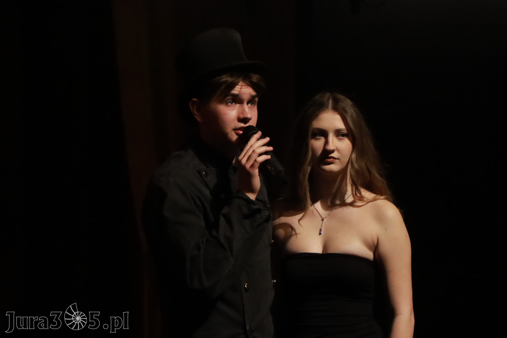 Fotorelacja: Walentynkowo-Musicalowy zawrót głowy w MOK Zawiercie.