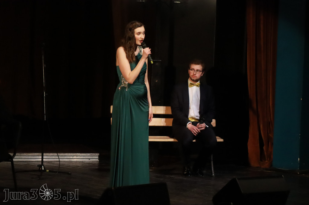 Fotorelacja: Walentynkowo-Musicalowy zawrót głowy w MOK Zawiercie.