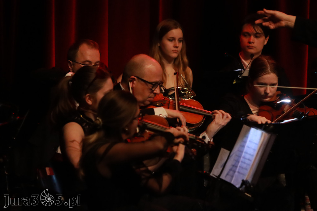 Fotorelacja: Walentynkowo-Musicalowy zawrót głowy w MOK Zawiercie.