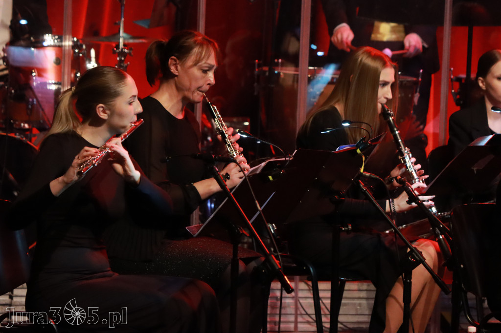 Fotorelacja: Walentynkowo-Musicalowy zawrót głowy w MOK Zawiercie.