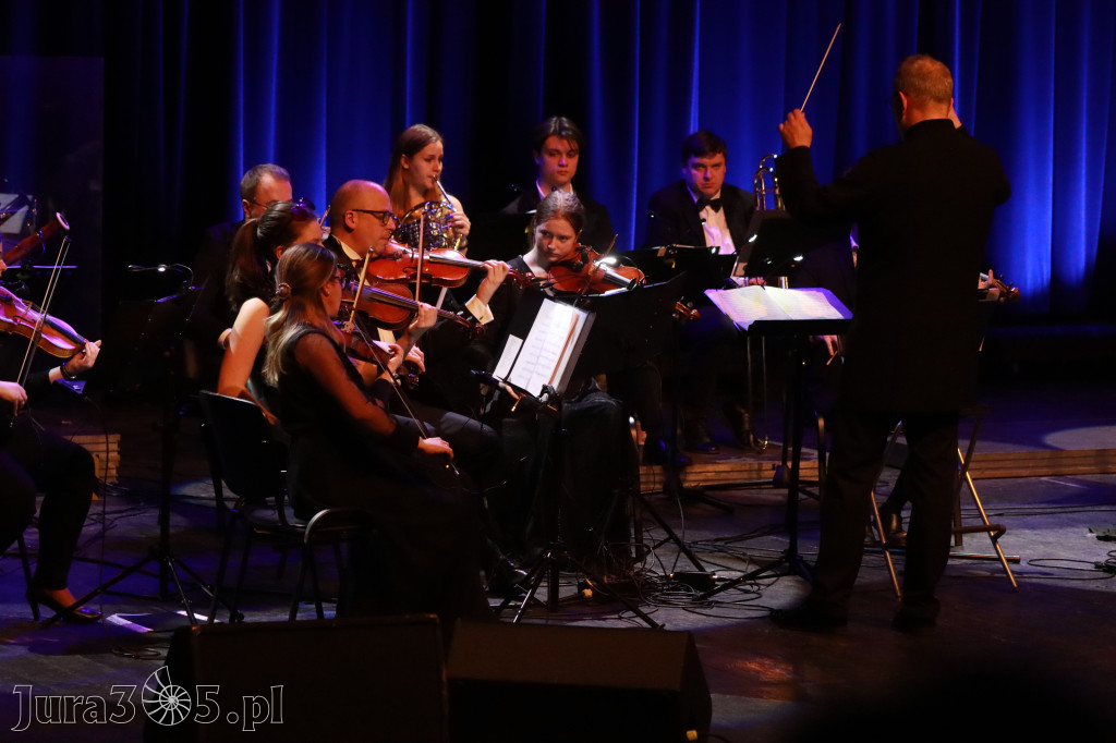 Fotorelacja: Walentynkowo-Musicalowy zawrót głowy w MOK Zawiercie.