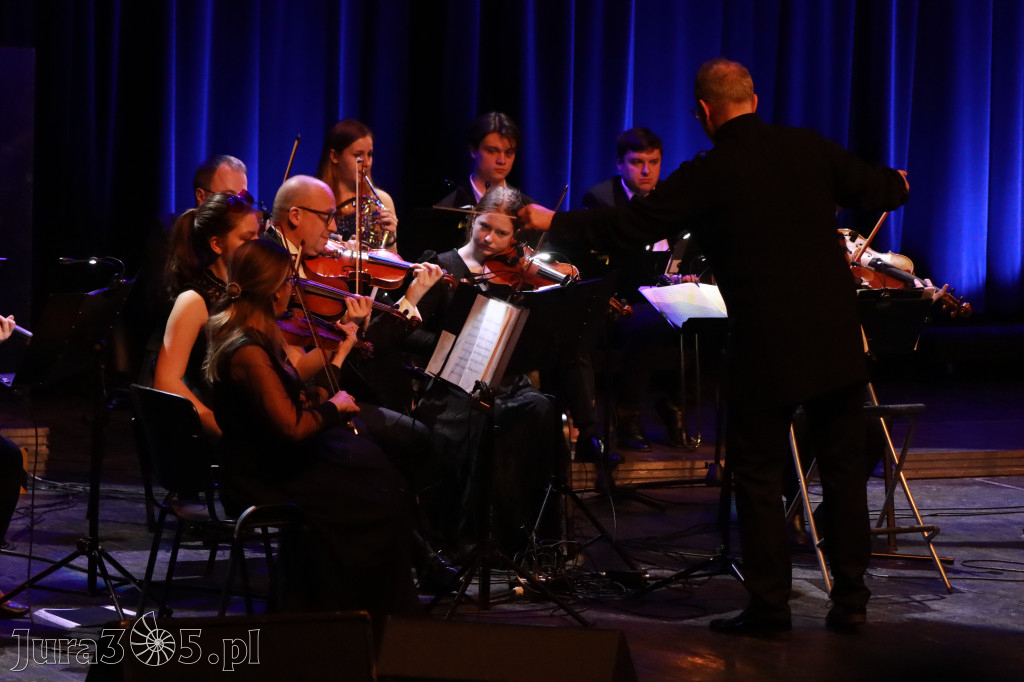 Fotorelacja: Walentynkowo-Musicalowy zawrót głowy w MOK Zawiercie.