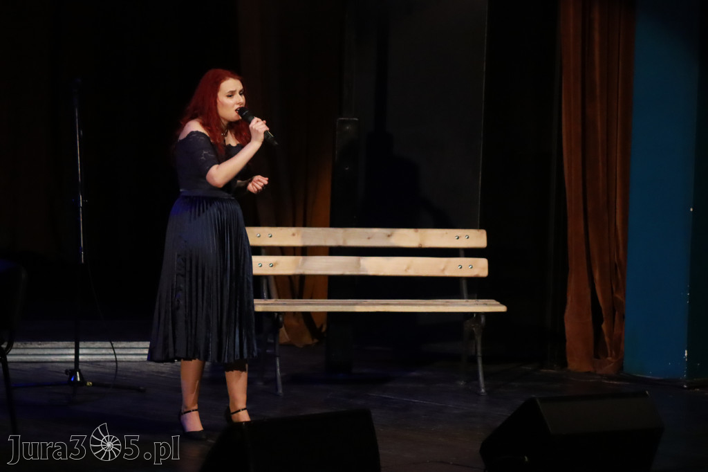 Fotorelacja: Walentynkowo-Musicalowy zawrót głowy w MOK Zawiercie.