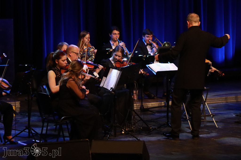Fotorelacja: Walentynkowo-Musicalowy zawrót głowy w MOK Zawiercie.