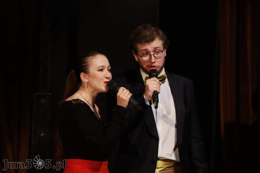 Fotorelacja: Walentynkowo-Musicalowy zawrót głowy w MOK Zawiercie.