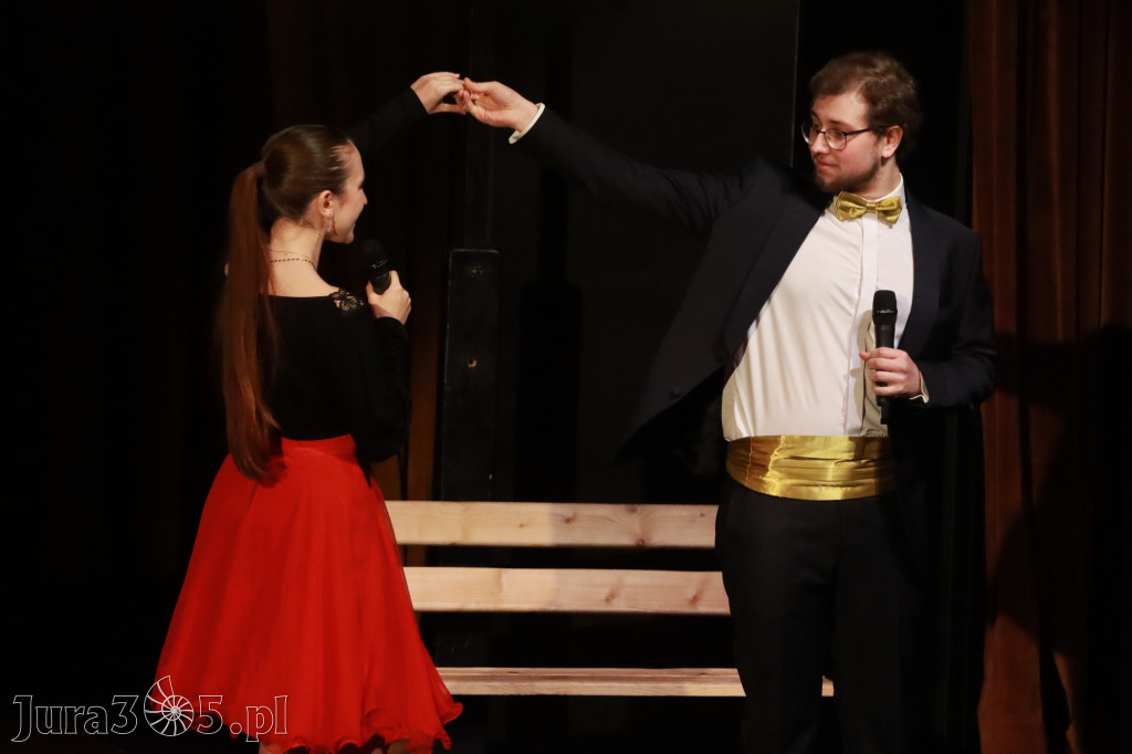 Fotorelacja: Walentynkowo-Musicalowy zawrót głowy w MOK Zawiercie.
