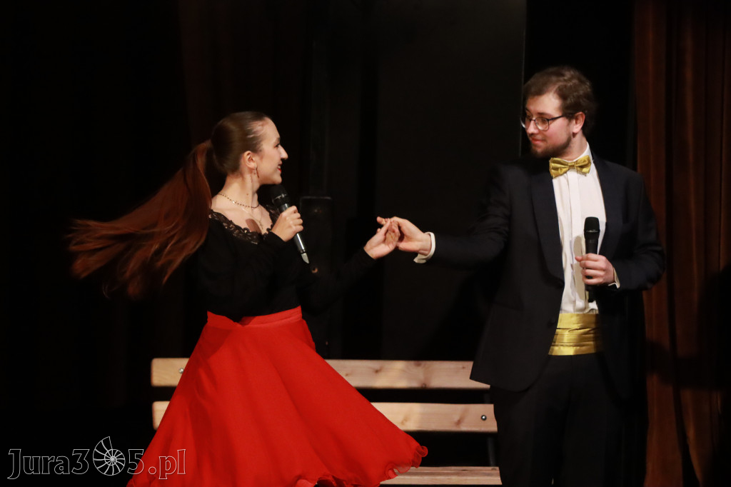 Fotorelacja: Walentynkowo-Musicalowy zawrót głowy w MOK Zawiercie.