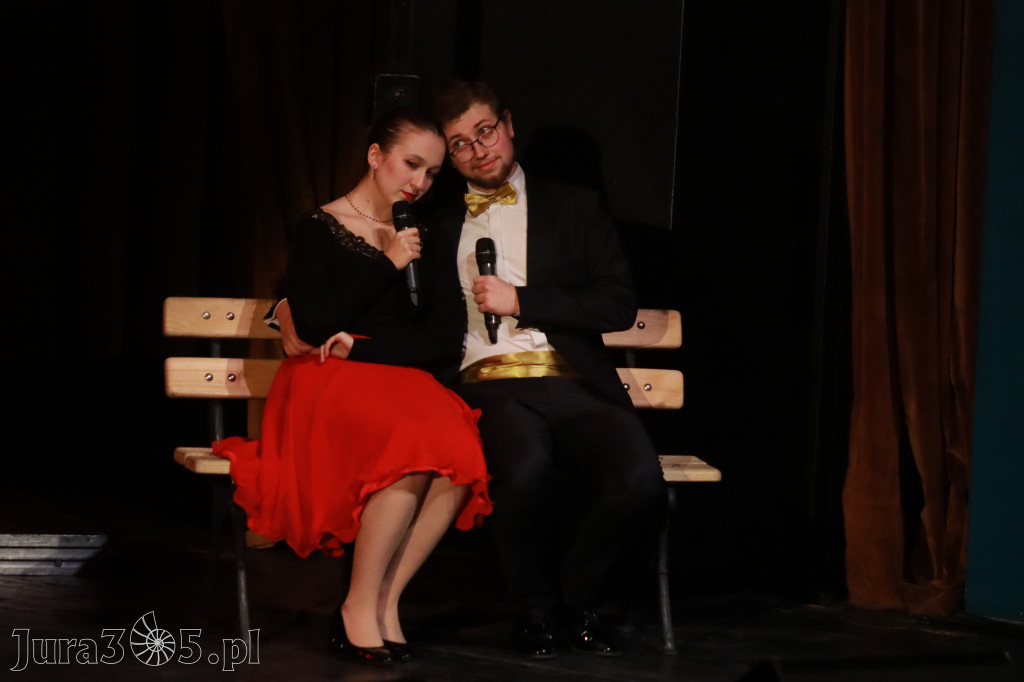 Fotorelacja: Walentynkowo-Musicalowy zawrót głowy w MOK Zawiercie.