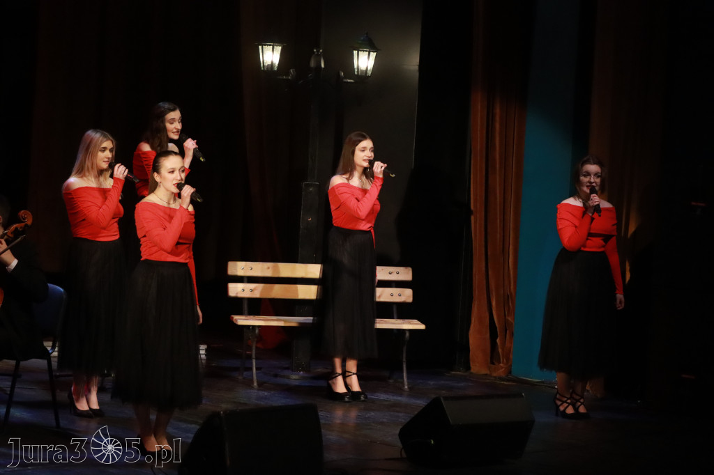 Fotorelacja: Walentynkowo-Musicalowy zawrót głowy w MOK Zawiercie.