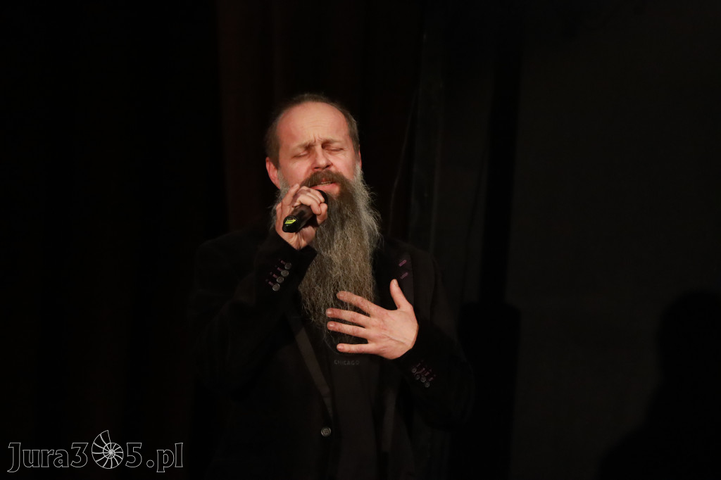 Fotorelacja: Walentynkowo-Musicalowy zawrót głowy w MOK Zawiercie.