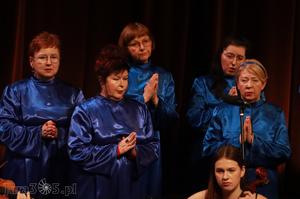Fotorelacja: Walentynkowo-Musicalowy zawrót głowy w MOK Zawiercie.