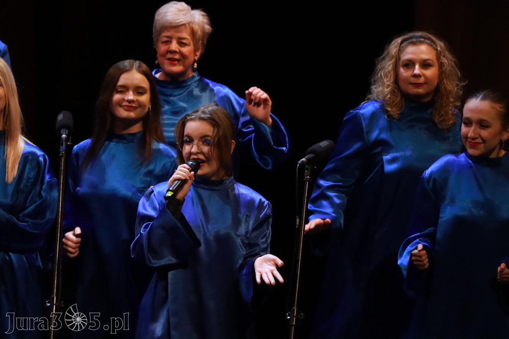 Fotorelacja: Walentynkowo-Musicalowy zawrót głowy w MOK Zawiercie.