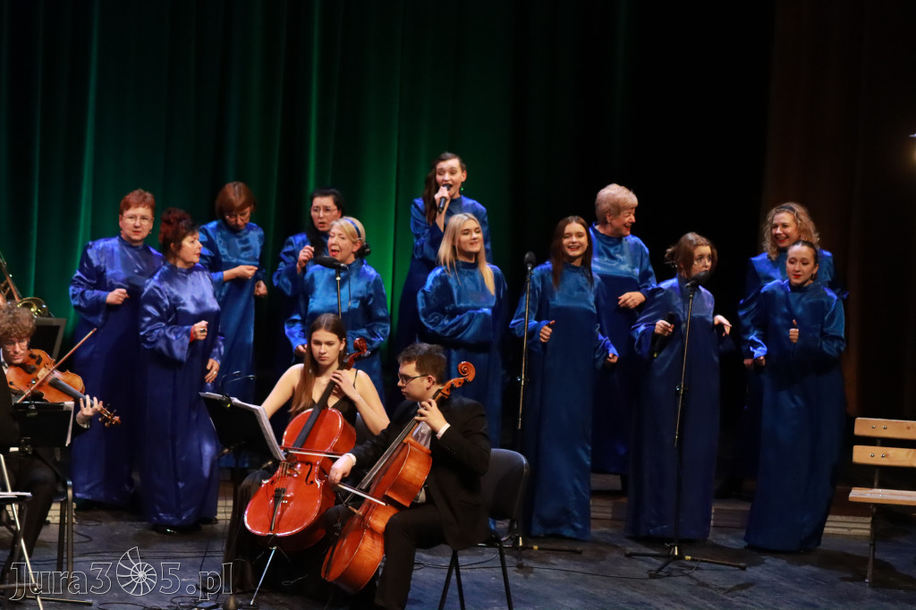 Fotorelacja: Walentynkowo-Musicalowy zawrót głowy w MOK Zawiercie.