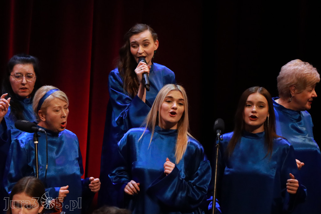 Fotorelacja: Walentynkowo-Musicalowy zawrót głowy w MOK Zawiercie.