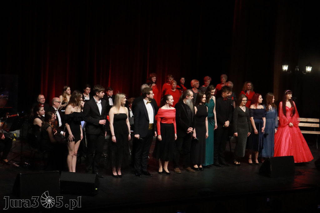 Fotorelacja: Walentynkowo-Musicalowy zawrót głowy w MOK Zawiercie.