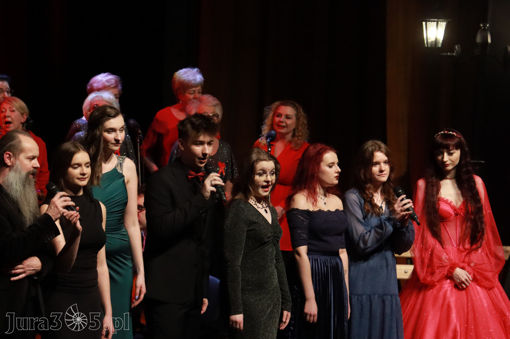 Fotorelacja: Walentynkowo-Musicalowy zawrót głowy w MOK Zawiercie.