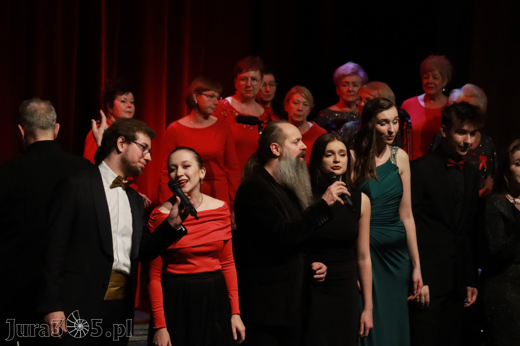 Fotorelacja: Walentynkowo-Musicalowy zawrót głowy w MOK Zawiercie.