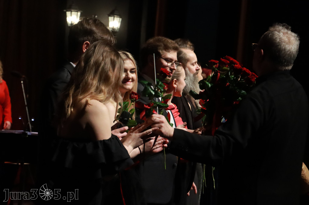 Fotorelacja: Walentynkowo-Musicalowy zawrót głowy w MOK Zawiercie.