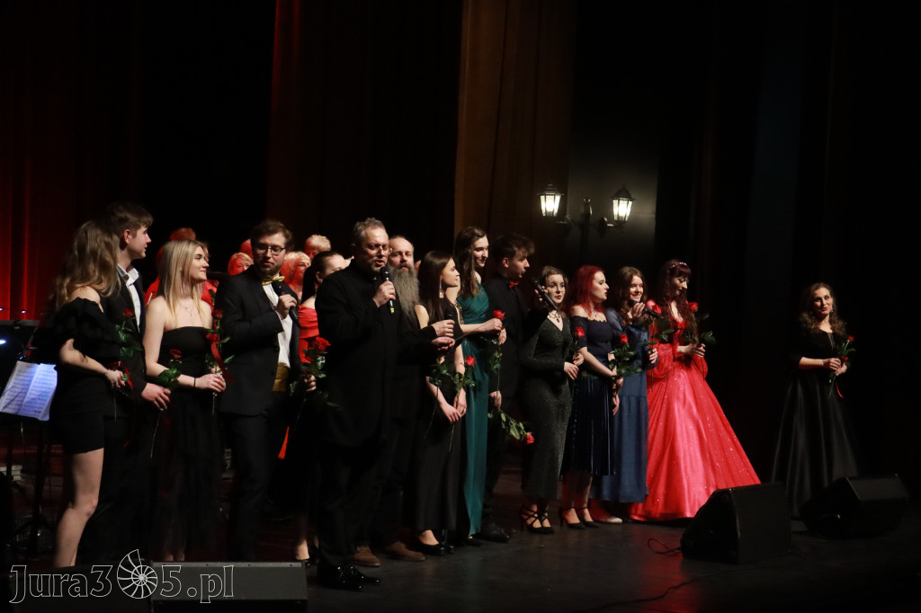 Fotorelacja: Walentynkowo-Musicalowy zawrót głowy w MOK Zawiercie.