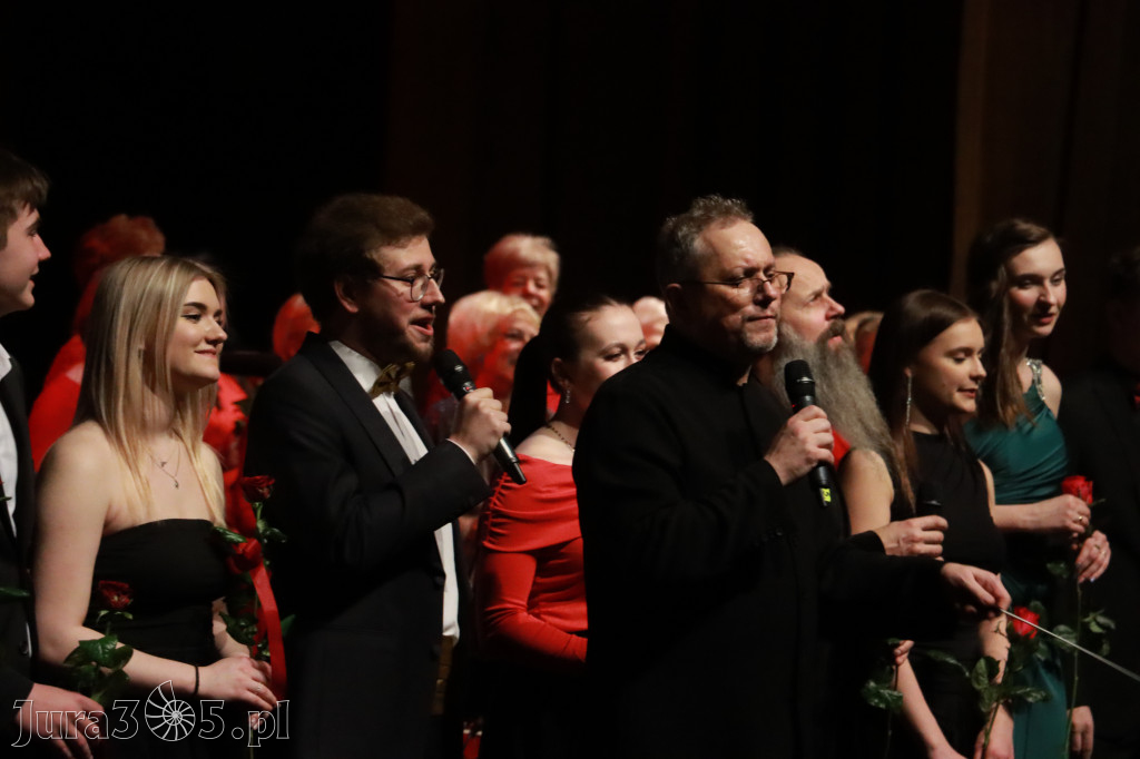 Fotorelacja: Walentynkowo-Musicalowy zawrót głowy w MOK Zawiercie.