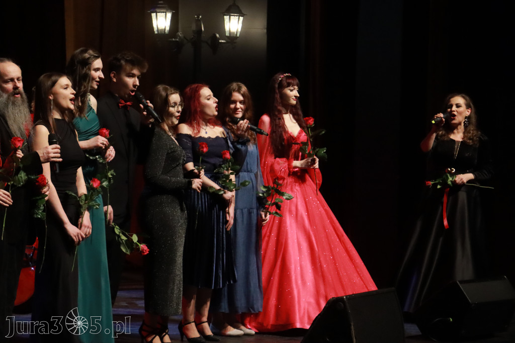 Fotorelacja: Walentynkowo-Musicalowy zawrót głowy w MOK Zawiercie.
