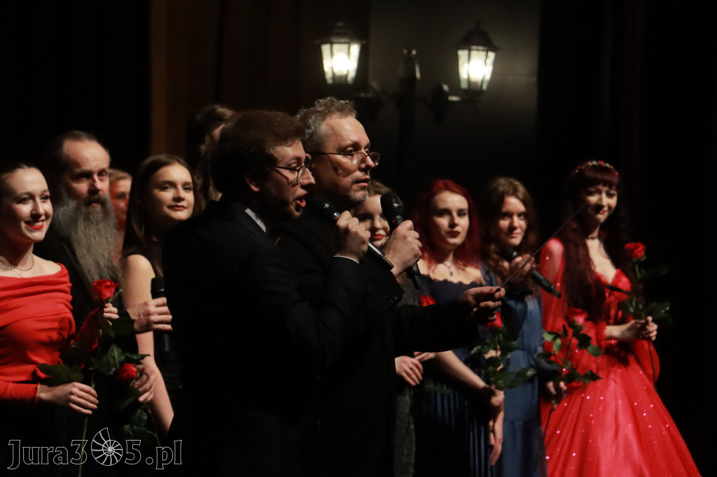 Fotorelacja: Walentynkowo-Musicalowy zawrót głowy w MOK Zawiercie.