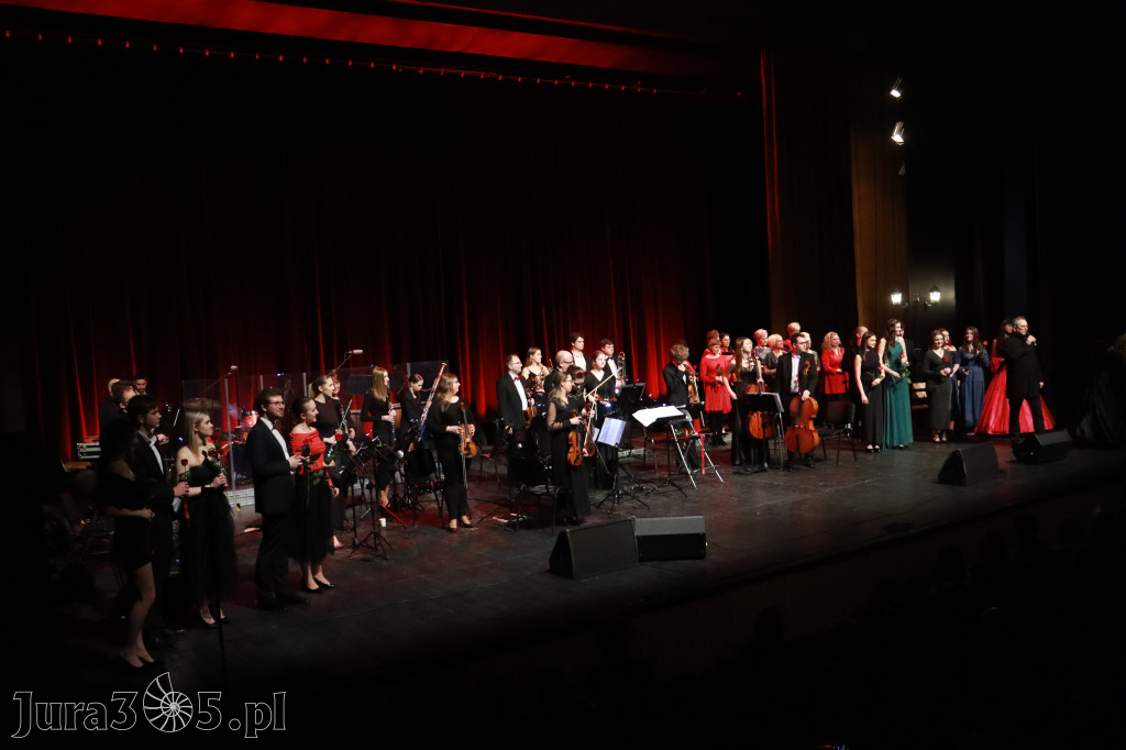 Fotorelacja: Walentynkowo-Musicalowy zawrót głowy w MOK Zawiercie.
