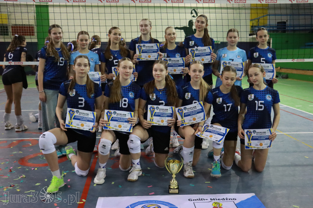 Fotorelacja III: Mistrzostwa Śląska Młodziczek Piłka Siatkowa w Zawierciu