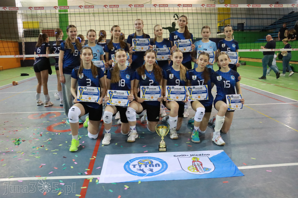 Fotorelacja III: Mistrzostwa Śląska Młodziczek Piłka Siatkowa w Zawierciu