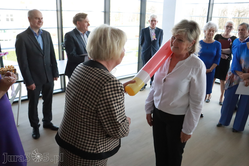Fotorelacja: Pasowanie na Seniora w Koziegłowach - Klub Seniora Koziołek