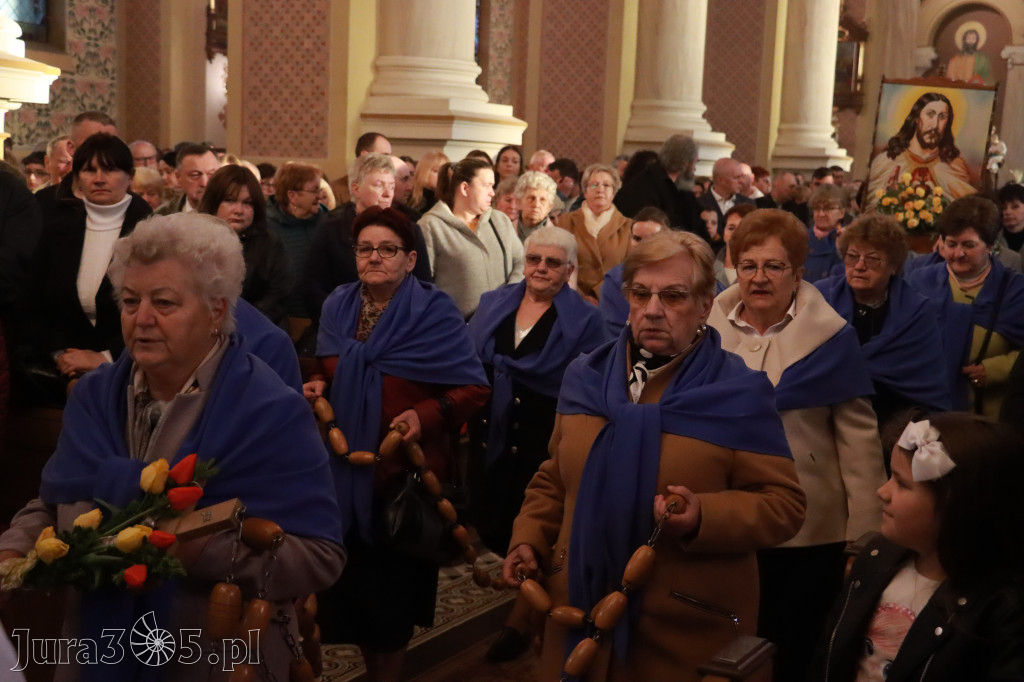 Fotorelacja II: Rezurekcja w Sanktuarium w Koziegłówkach z udziałem TURKÓW