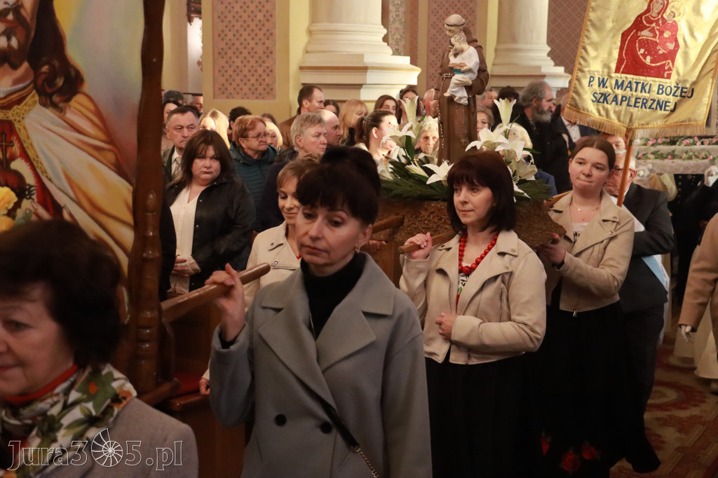 Fotorelacja II: Rezurekcja w Sanktuarium w Koziegłówkach z udziałem TURKÓW