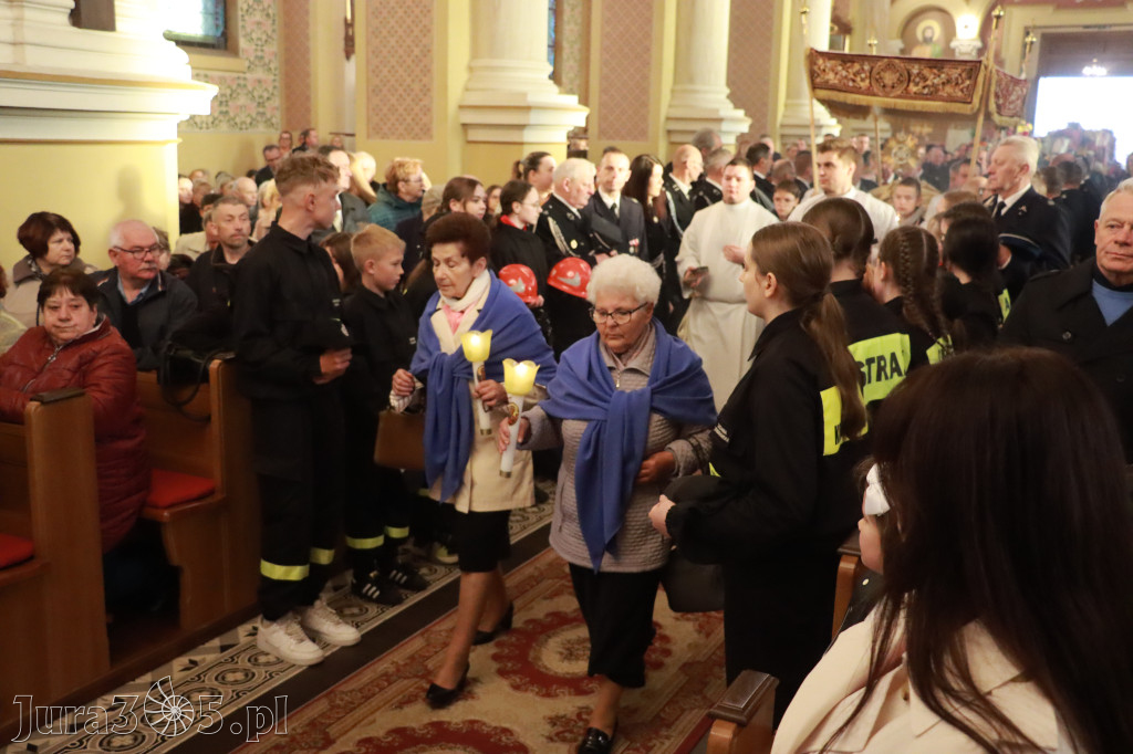 Fotorelacja II: Rezurekcja w Sanktuarium w Koziegłówkach z udziałem TURKÓW
