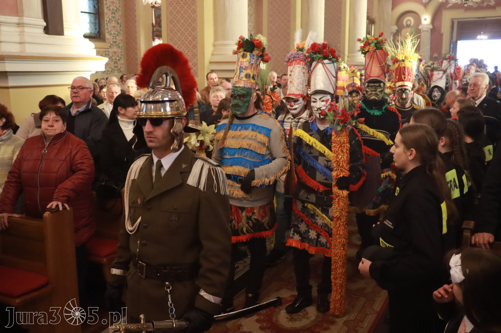Fotorelacja II: Rezurekcja w Sanktuarium w Koziegłówkach z udziałem TURKÓW