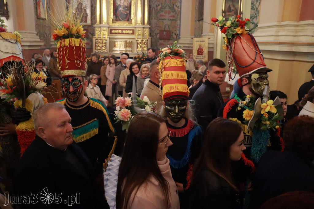 Fotorelacja II: Rezurekcja w Sanktuarium w Koziegłówkach z udziałem TURKÓW