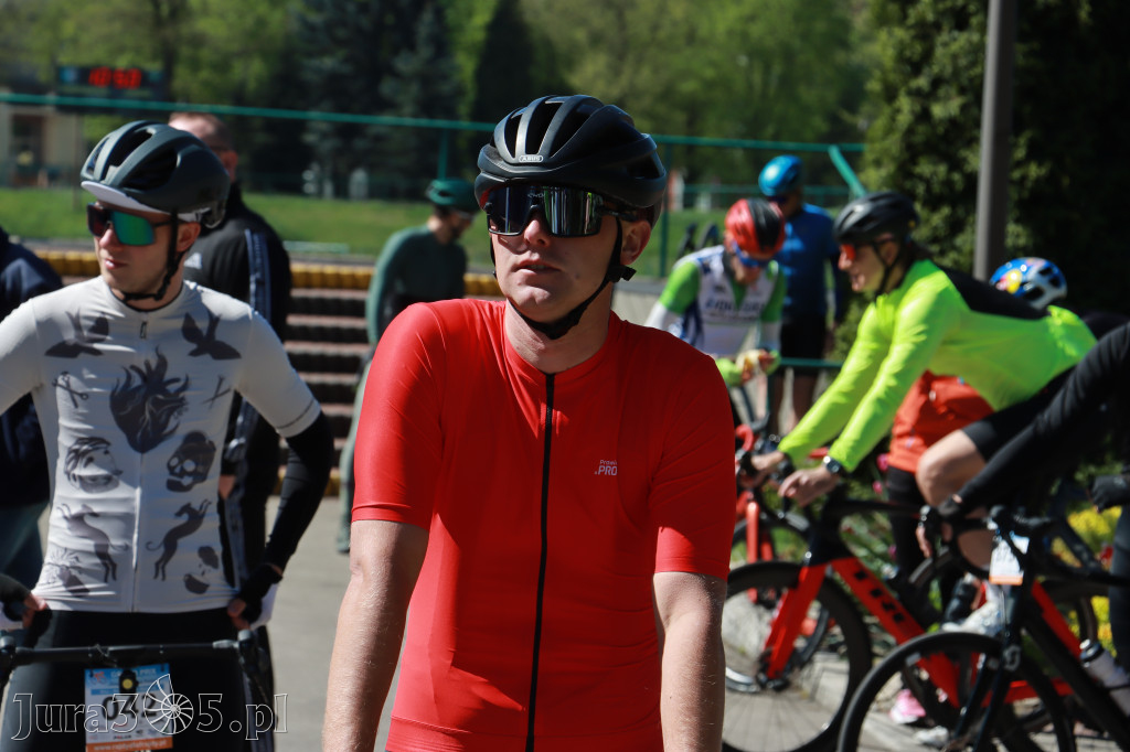 Fotorelacja: GRAND PRIX AMATORÓW NA SZOSIE w Zawierciu