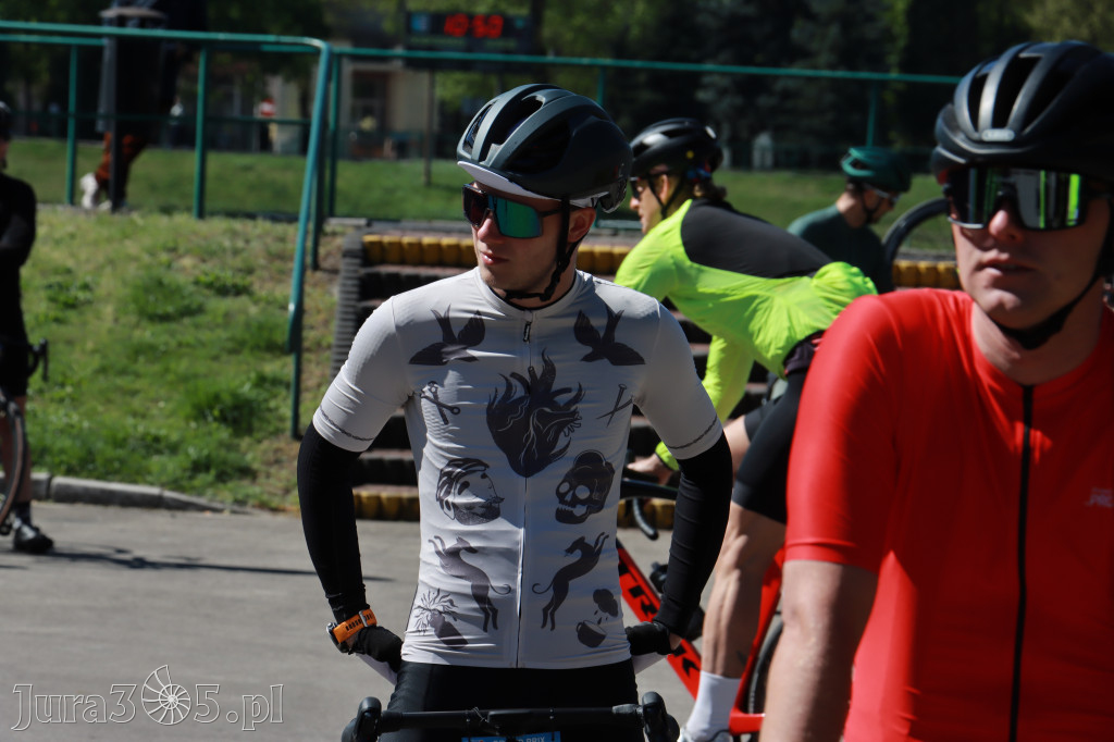 Fotorelacja: GRAND PRIX AMATORÓW NA SZOSIE w Zawierciu