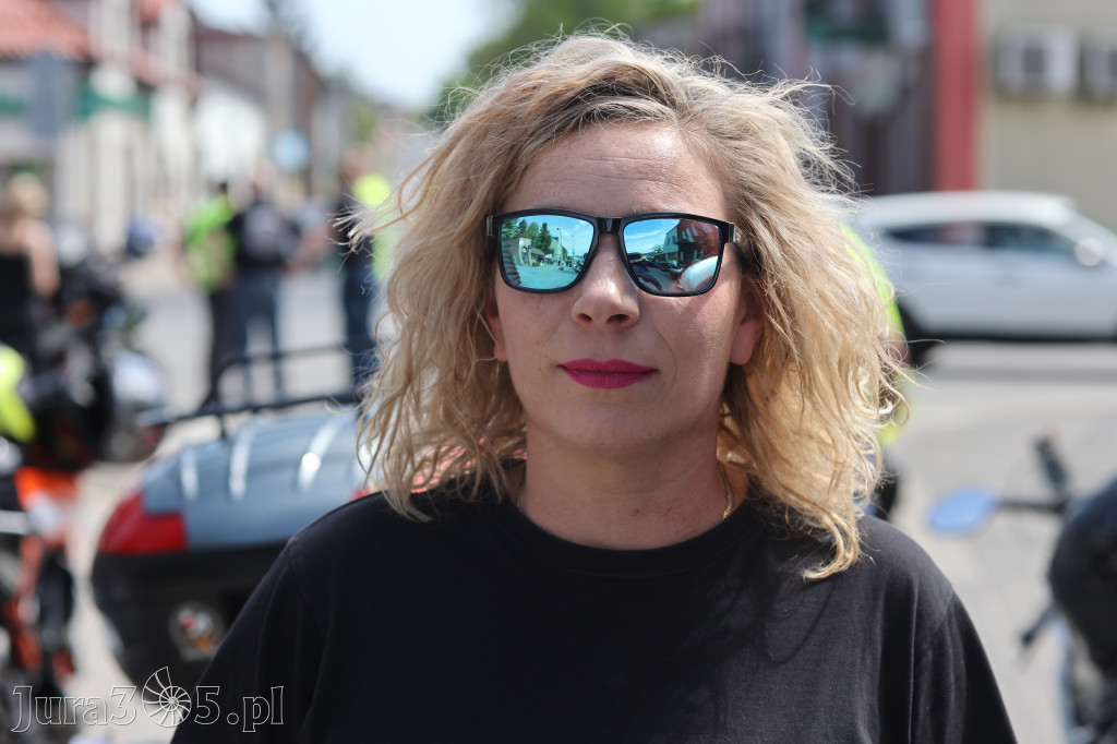 Fotorelacja: Obchody Święta Konstytucji i MOTO piknik w Łazach.