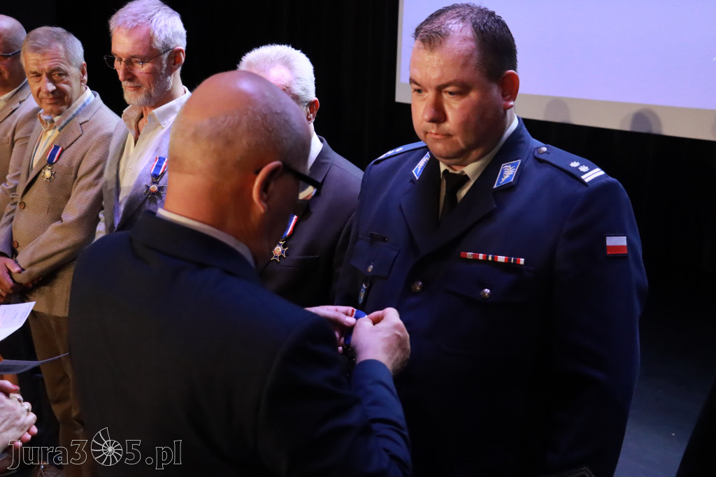 Fotorelacja I: 5 lat Stowarzyszenia Emerytów i Rencistów Policyjnych w Myszkowie