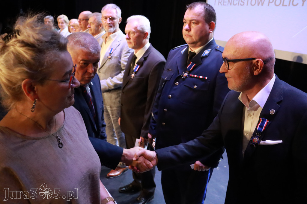 Fotorelacja I: 5 lat Stowarzyszenia Emerytów i Rencistów Policyjnych w Myszkowie