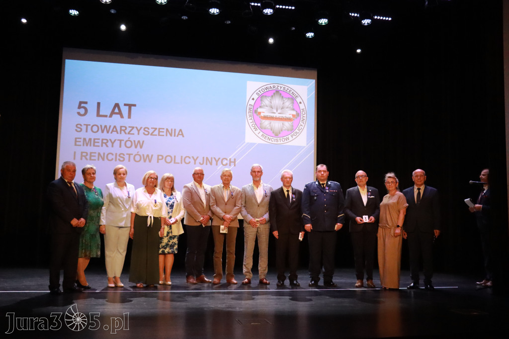 Fotorelacja I: 5 lat Stowarzyszenia Emerytów i Rencistów Policyjnych w Myszkowie