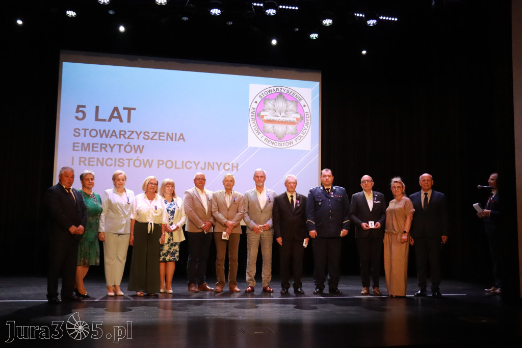 Fotorelacja I: 5 lat Stowarzyszenia Emerytów i Rencistów Policyjnych w Myszkowie